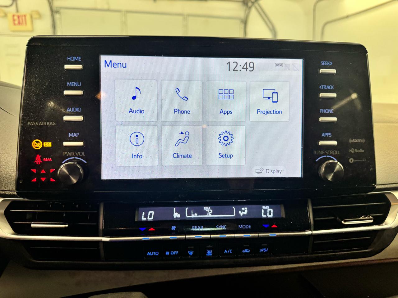 Toyota Sienna LE AWD 8-Passenger (Natl) 2022