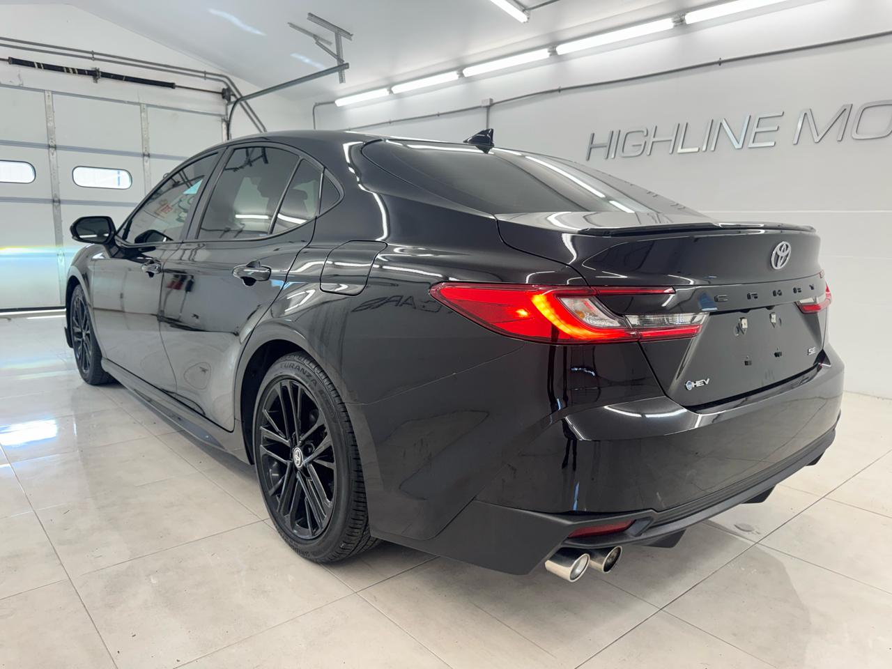 Toyota Camry XLE (Natl) 2025