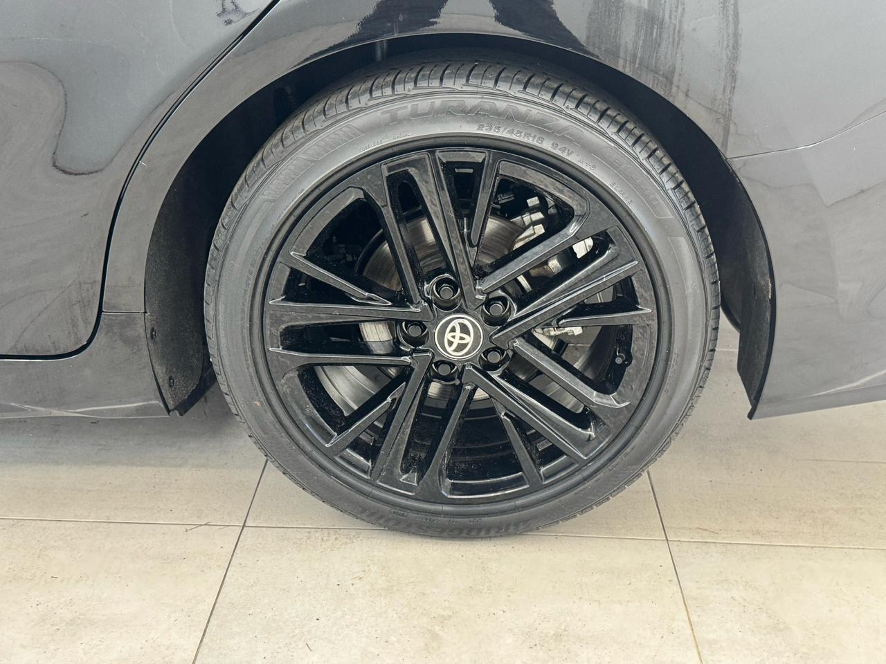 Toyota Camry XLE (Natl) 2025