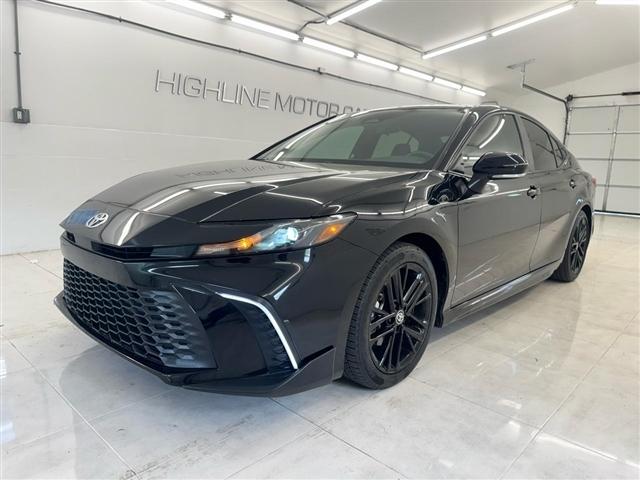 2025 Toyota Camry XLE (Natl)
