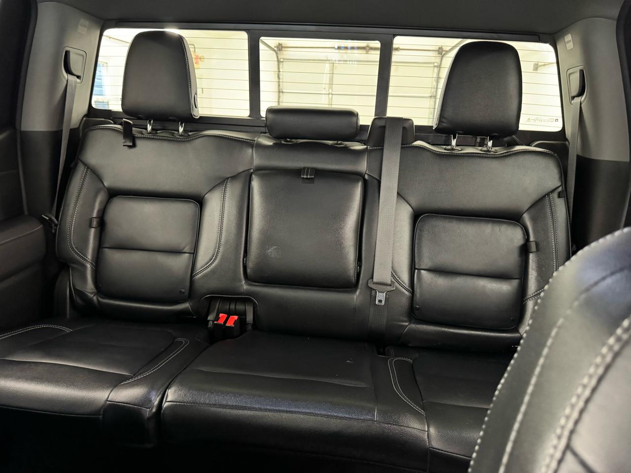 GMC Sierra 1500 4WD Crew Cab 147" Elevation w/3SB 2021