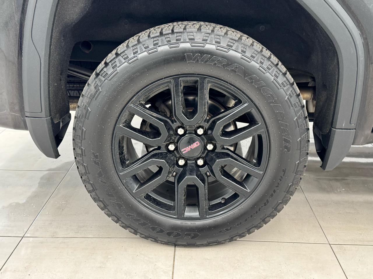 GMC Sierra 1500 4WD Crew Cab 147" Elevation w/3SB 2021