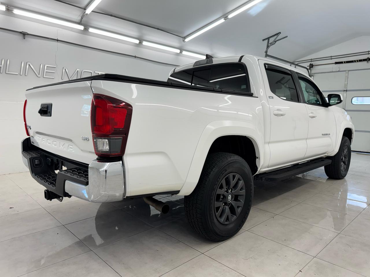 Toyota Tacoma 4WD TRD Off Road Double Cab 5' Bed V6 MT (Natl) 2023