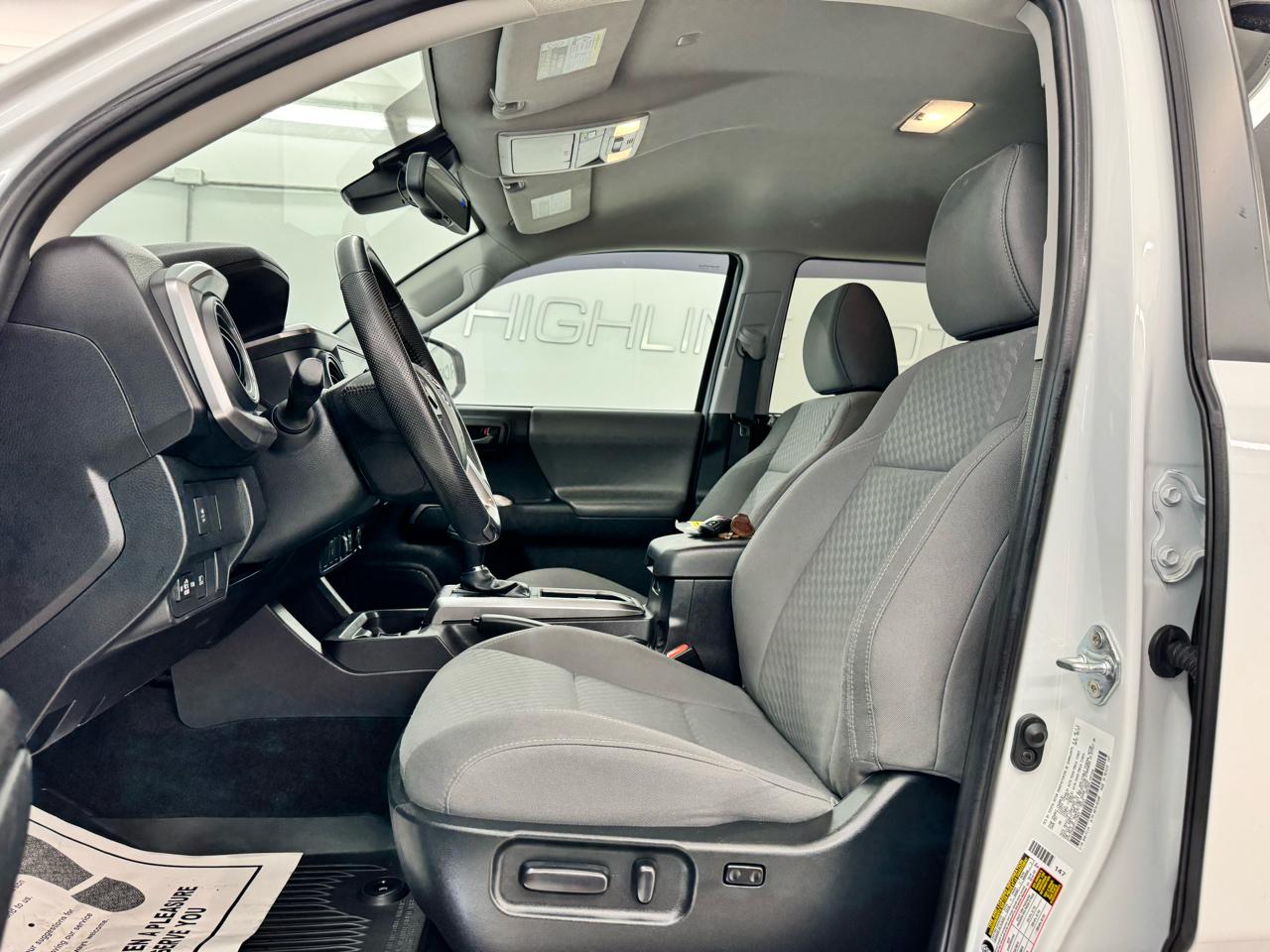 Toyota Tacoma 4WD TRD Off Road Double Cab 5' Bed V6 MT (Natl) 2023