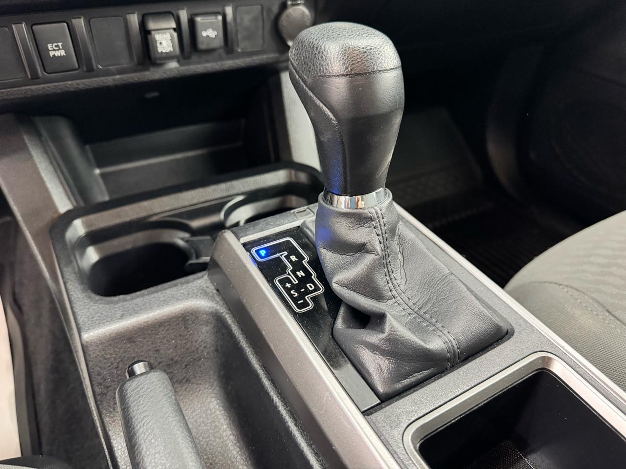Toyota Tacoma 4WD TRD Off Road Double Cab 5' Bed V6 MT (Natl) 2023