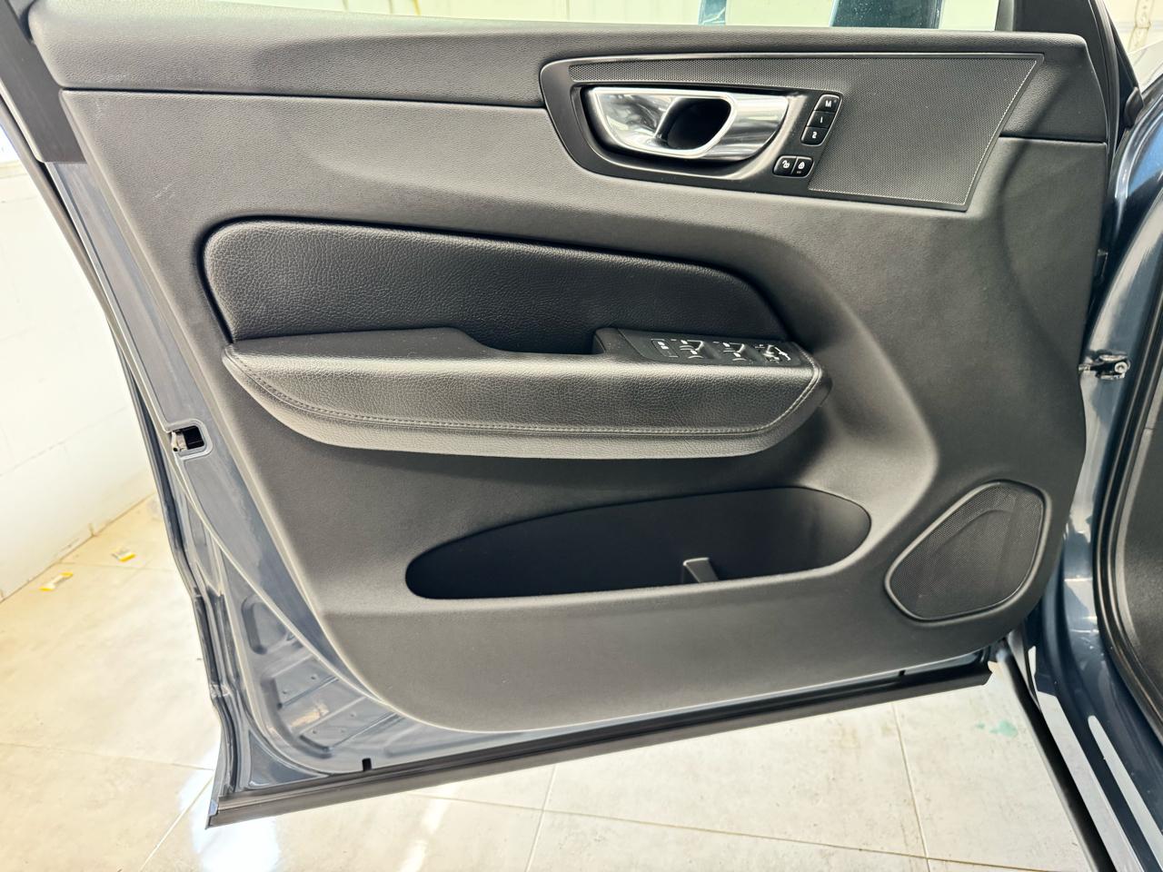 Volvo XC60 T6 AWD Momentum 2020