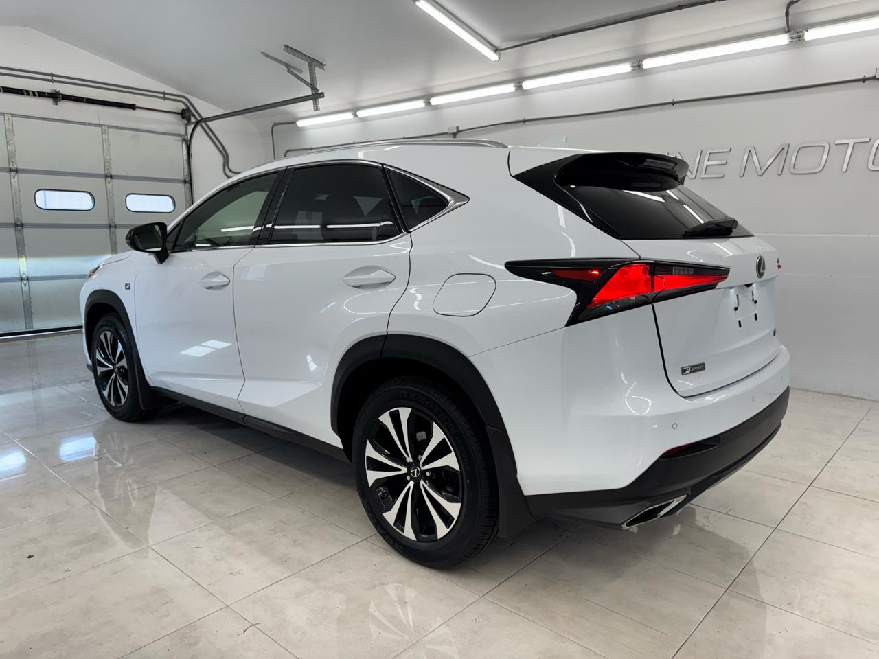 Lexus NX NX 300 F SPORT AWD 2021