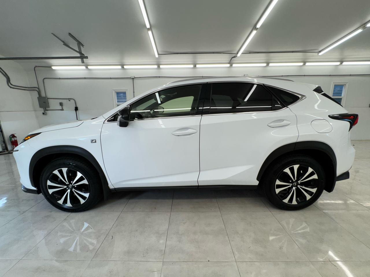 Lexus NX NX 300 F SPORT AWD 2021