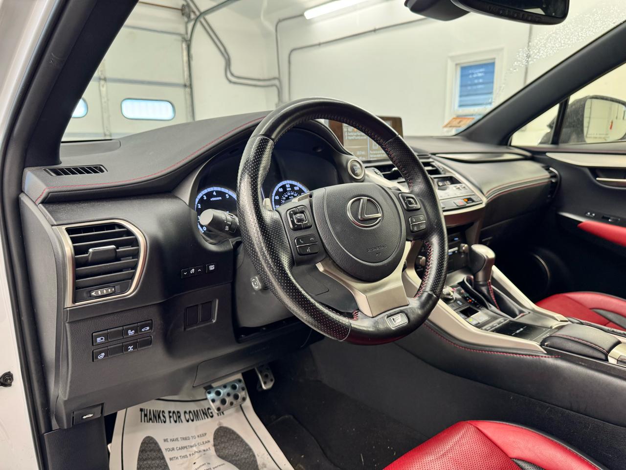 Lexus NX NX 300 F SPORT AWD 2021