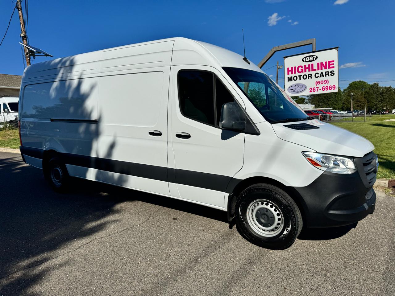 Mercedes-Benz Sprinter Van 2500 High Roof I4 Diesel HO 170" RWD 2024