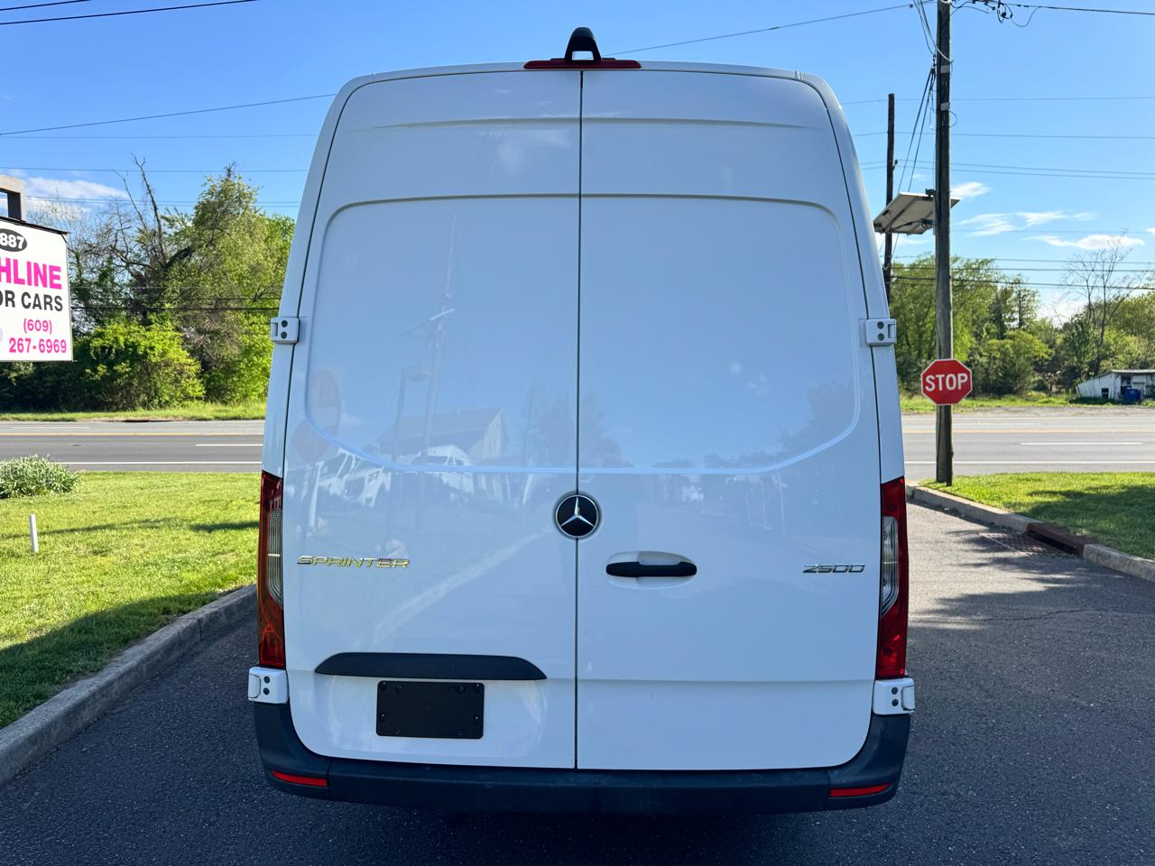 Mercedes-Benz Sprinter Van 2500 High Roof I4 Diesel HO 170" RWD 2024