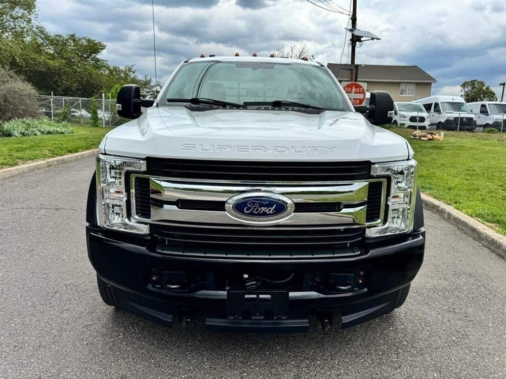 Ford Super Duty F-450 DRW XLT 4WD SuperCab 168" WB 60" CA XLT 2017