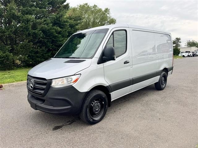 2019 Mercedes-Benz Sprinter 1500 144 WB's photo