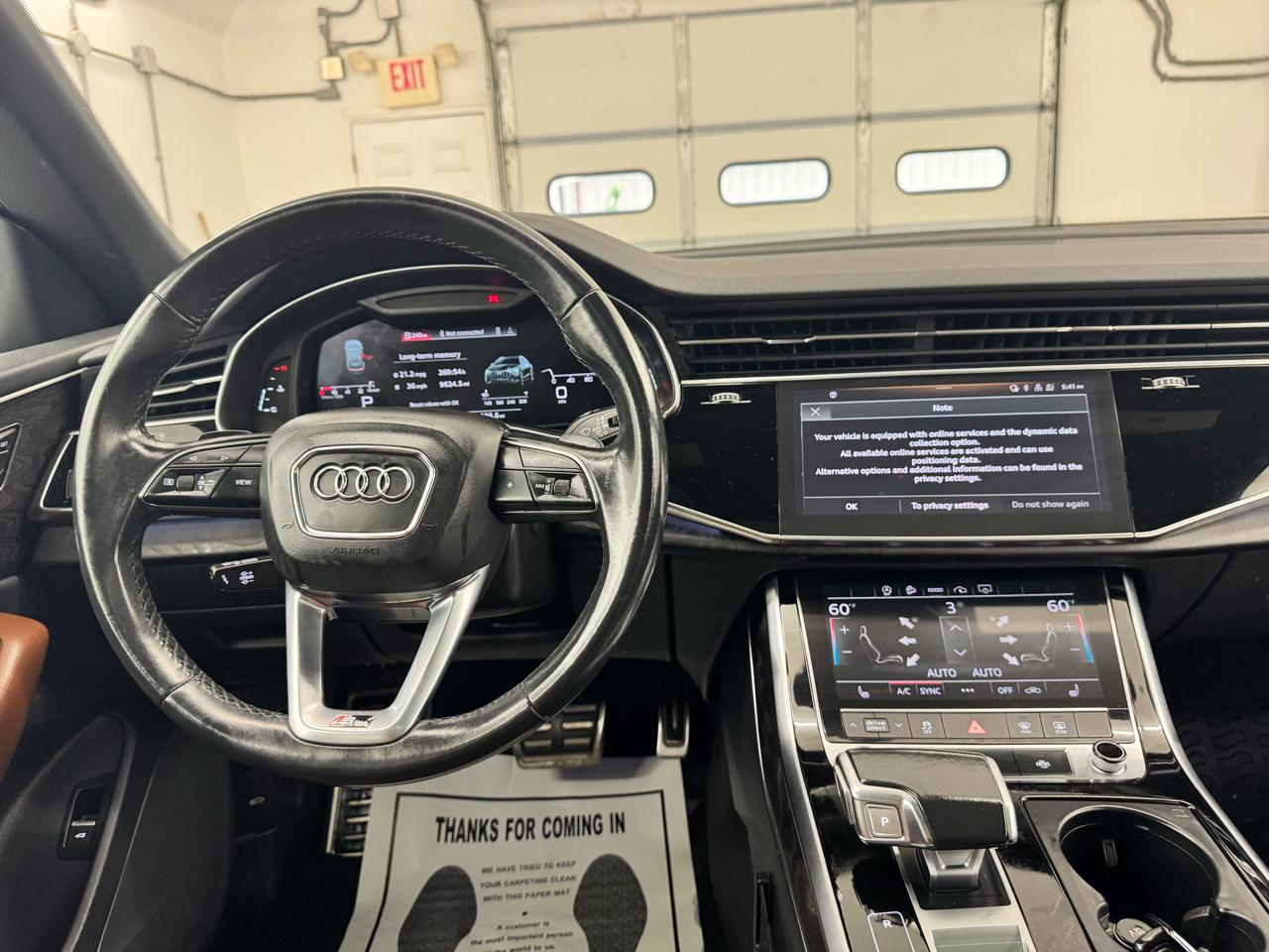 Audi Q8 Premium 55 TFSI quattro 2021