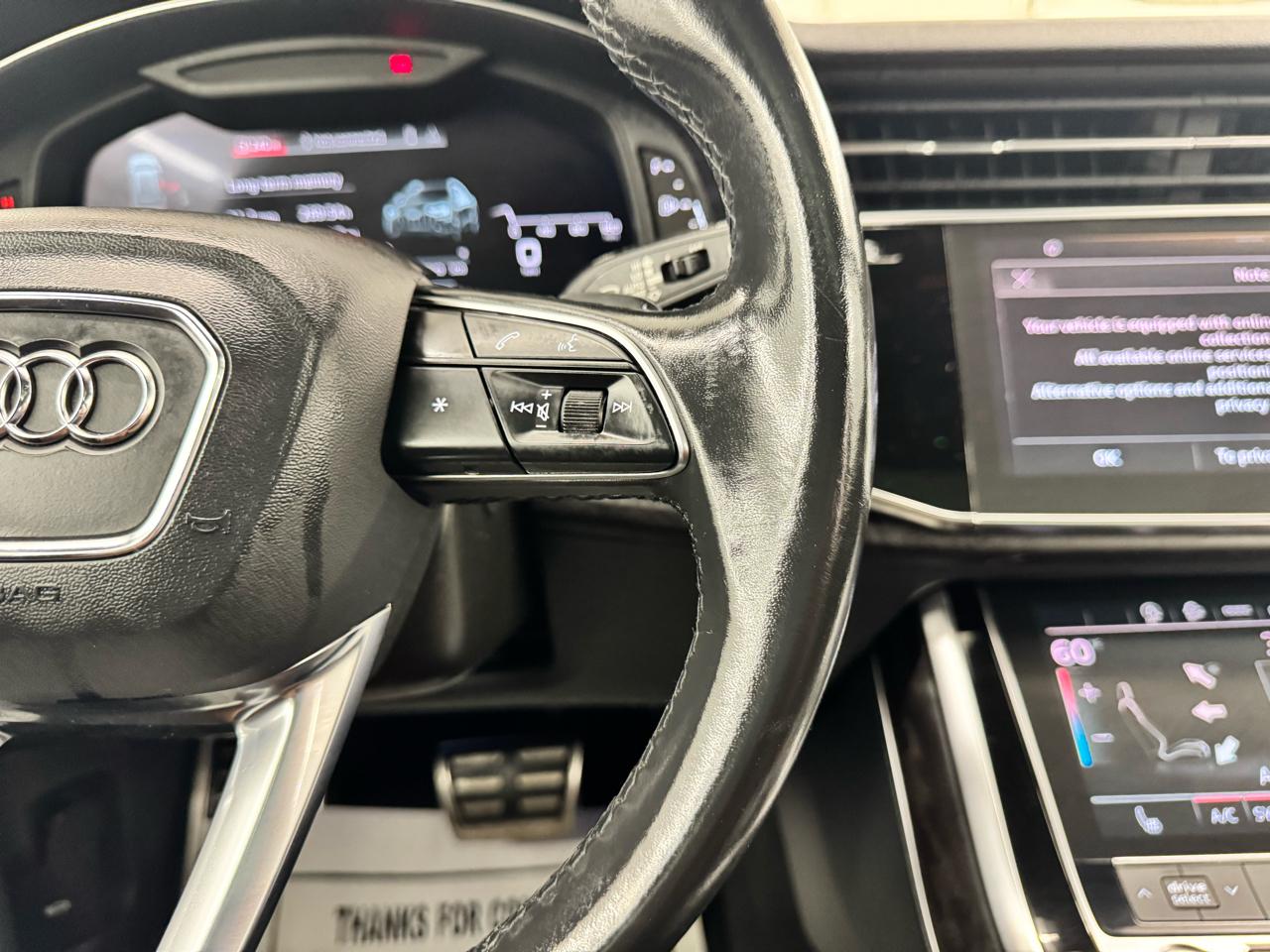 Audi Q8 Premium 55 TFSI quattro 2021