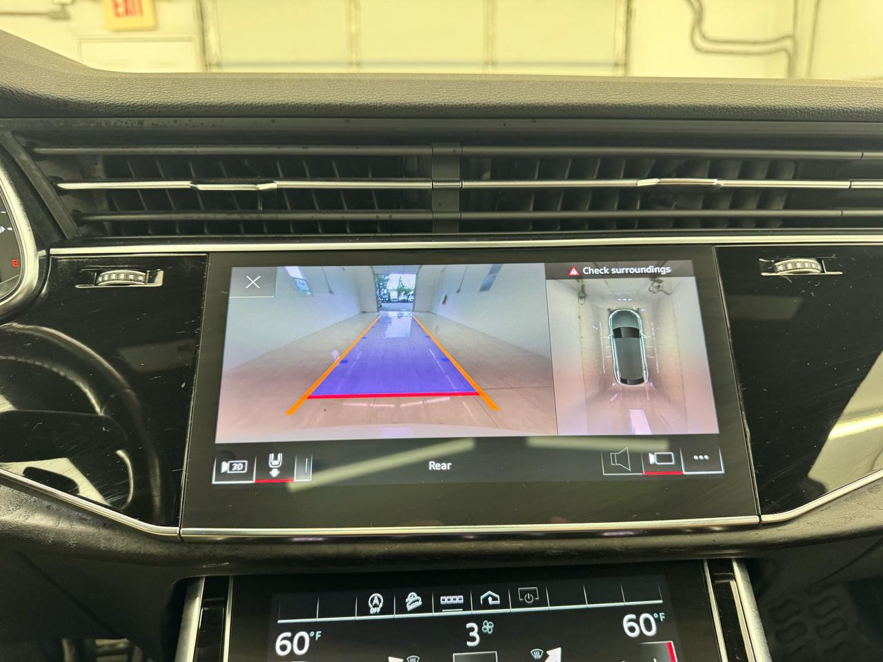 Audi Q8 Premium 55 TFSI quattro 2021