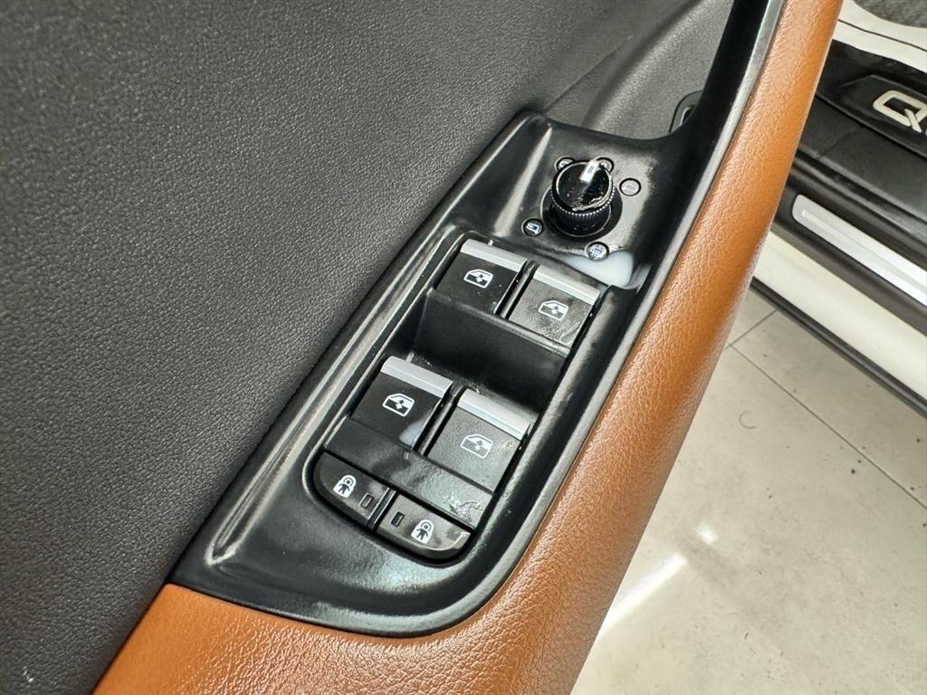 Audi Q8 Premium 55 TFSI quattro 2021