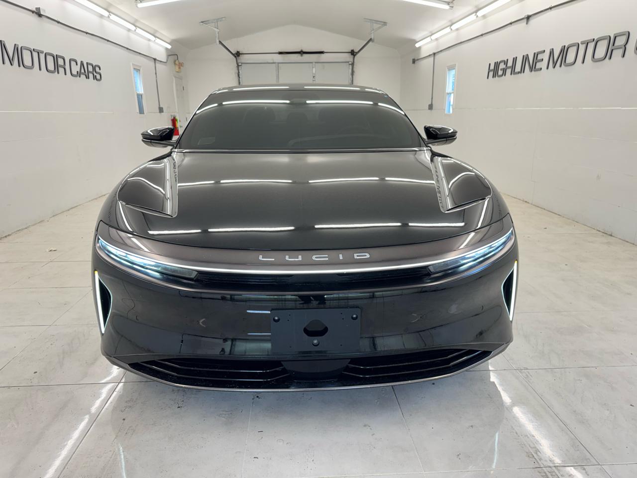 Lucid Air Touring AWD 2024