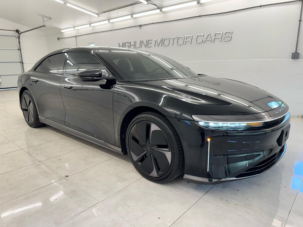 Lucid Air Touring AWD 2024