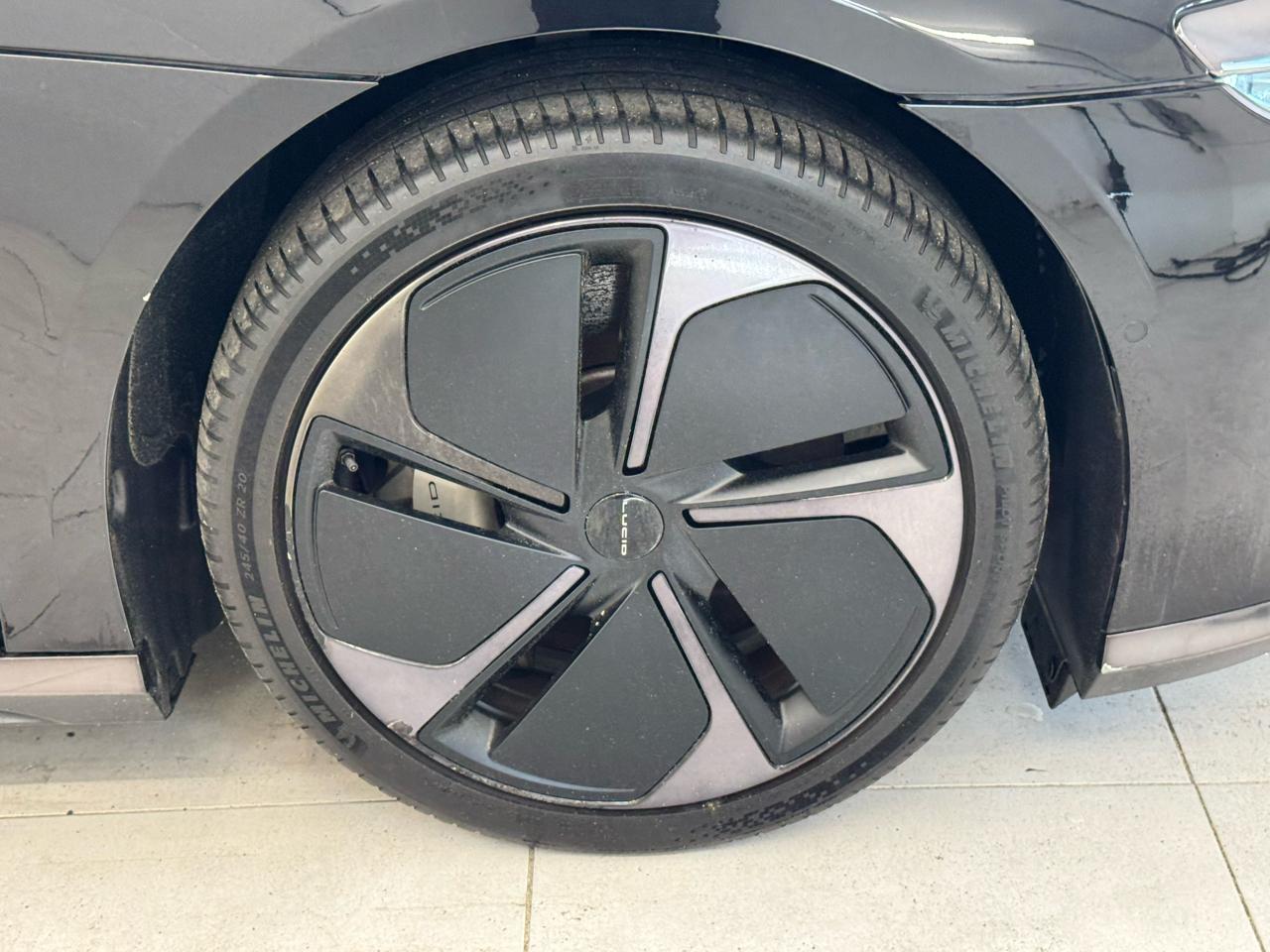 Lucid Air Touring AWD 2024