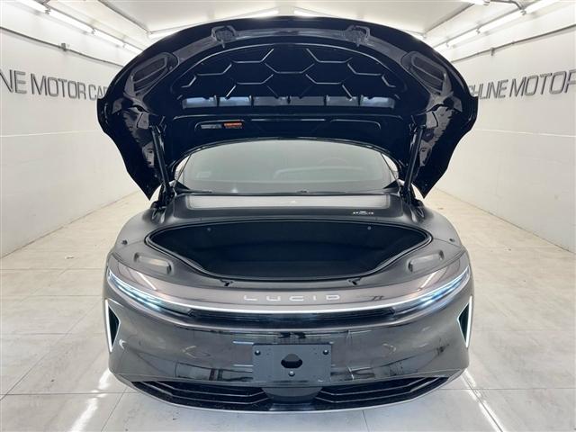 Lucid Air Touring AWD 2024