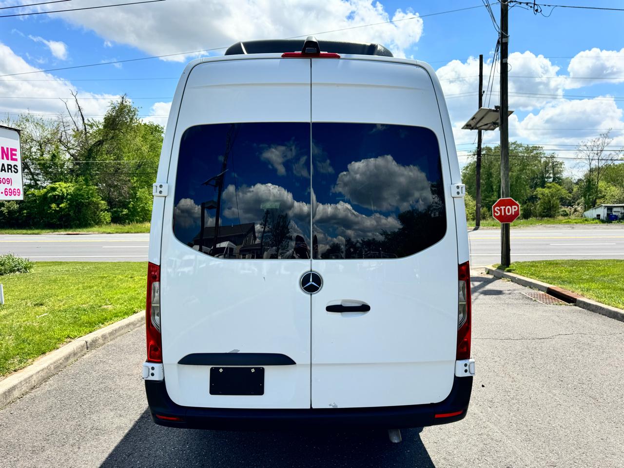 Mercedes-Benz Sprinter Passenger Van 2500 High Roof V6 170" RWD 2019