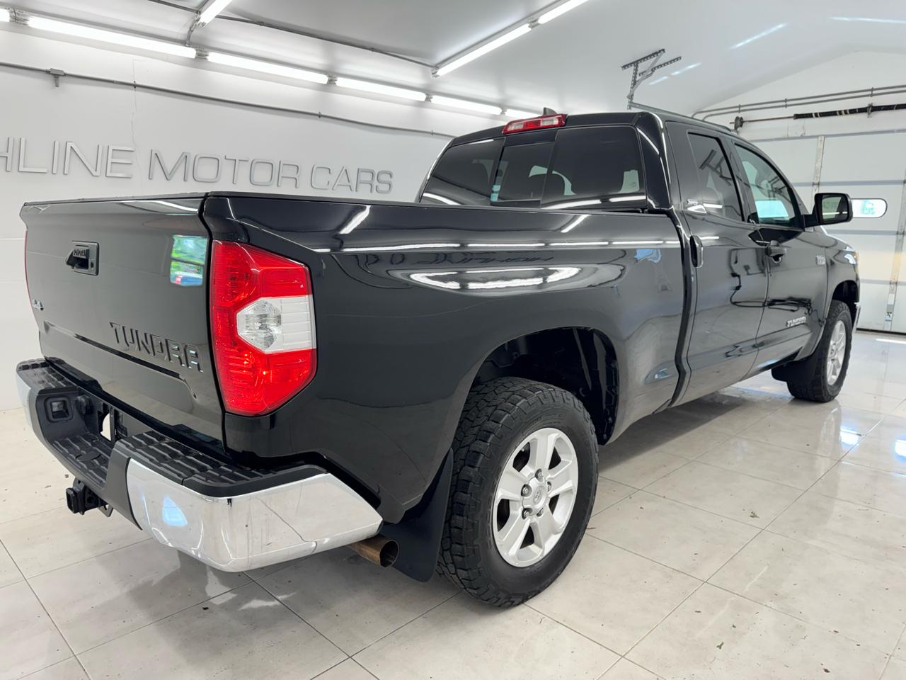 Toyota Tundra 4WD TRD Pro Double Cab 6.5' Bed 5.7L (Natl) 2021