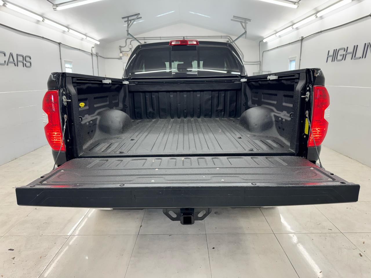 Toyota Tundra 4WD TRD Pro Double Cab 6.5' Bed 5.7L (Natl) 2021