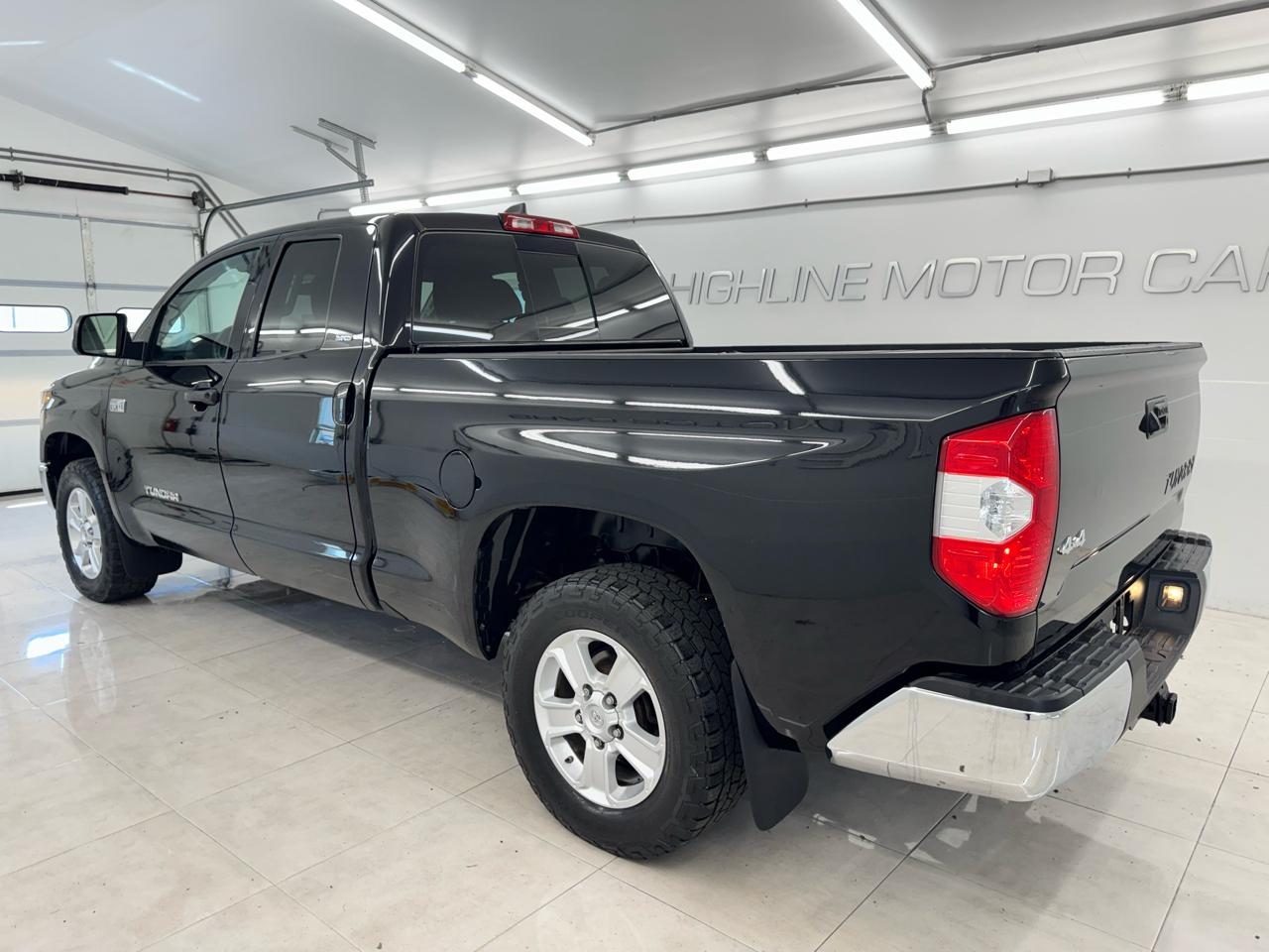 Toyota Tundra 4WD TRD Pro Double Cab 6.5' Bed 5.7L (Natl) 2021