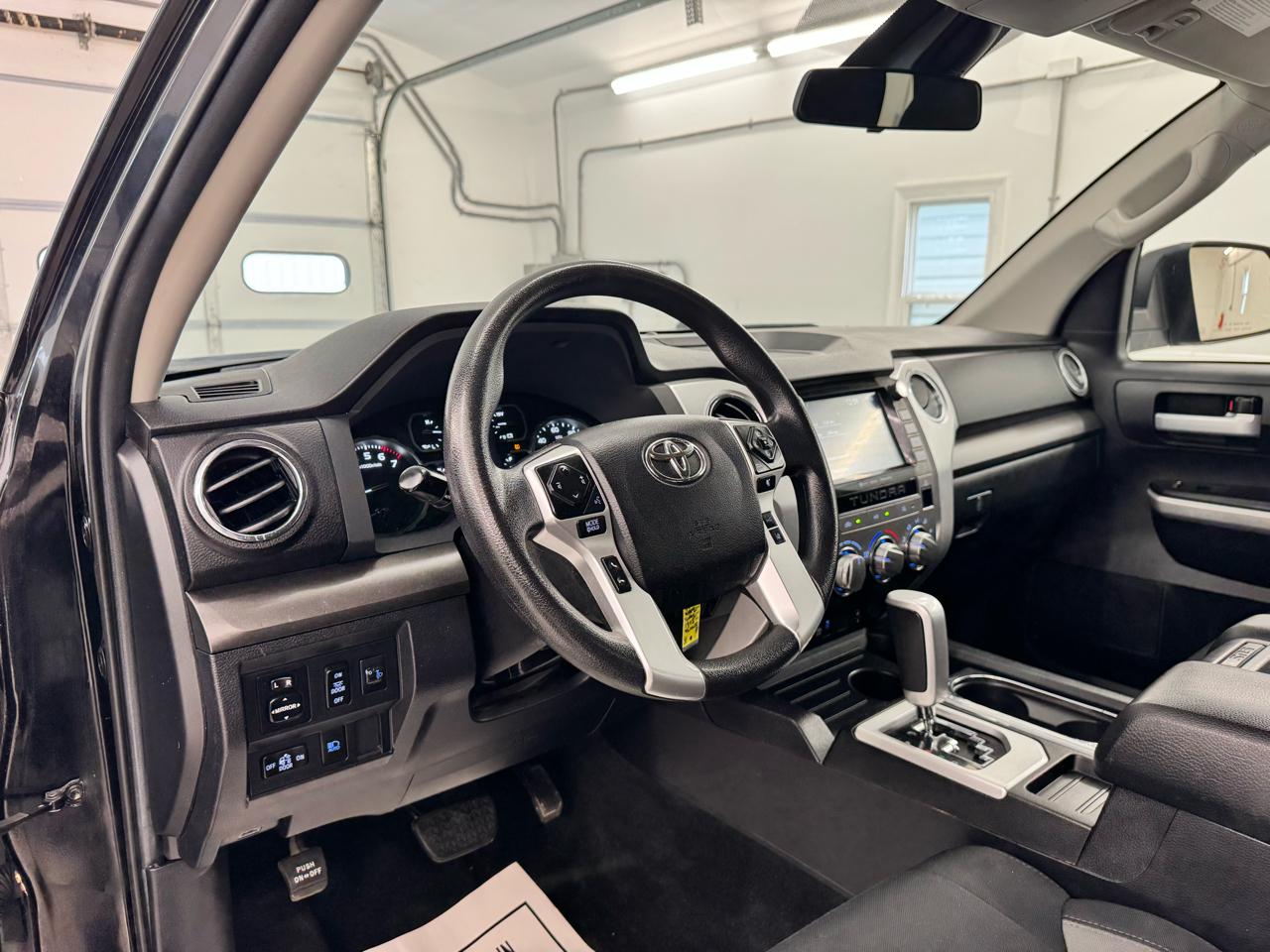 Toyota Tundra 4WD TRD Pro Double Cab 6.5' Bed 5.7L (Natl) 2021