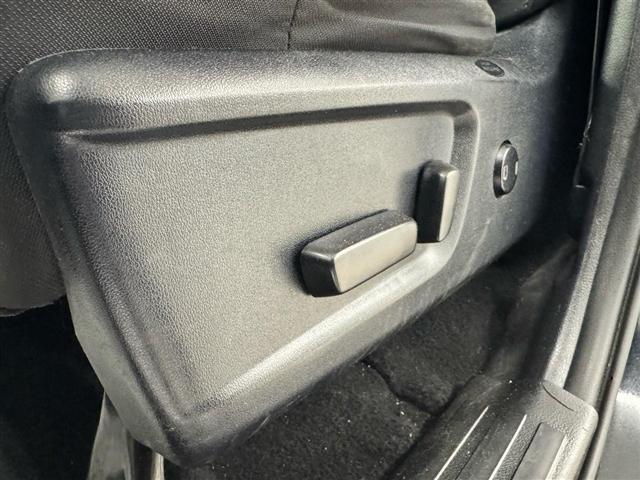 Toyota Tundra 4WD SR5 Double Cab 6.5' Bed 5.7L (Natl) 2021