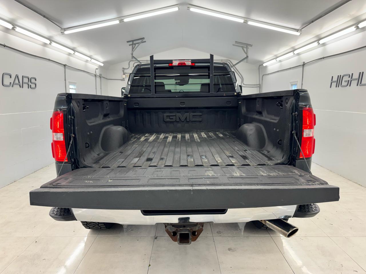 GMC Sierra 2500HD 4WD Double Cab 144.2" SLT 2017