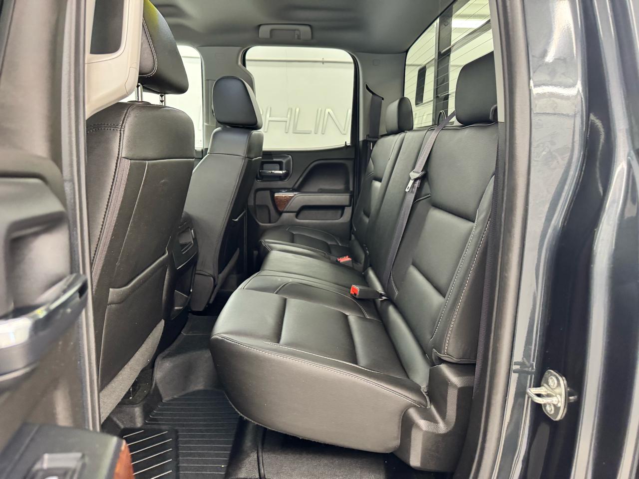 GMC Sierra 2500HD 4WD Double Cab 144.2" SLT 2017