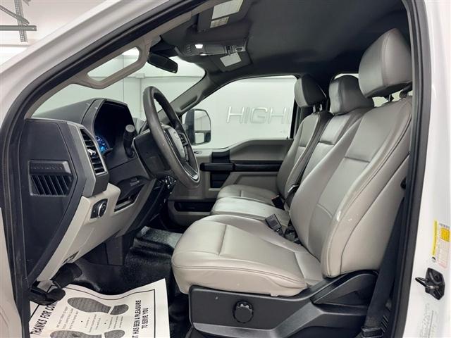 Ford Super Duty F-250 SRW XL 4WD Crew Cab 6.75' Box 2021