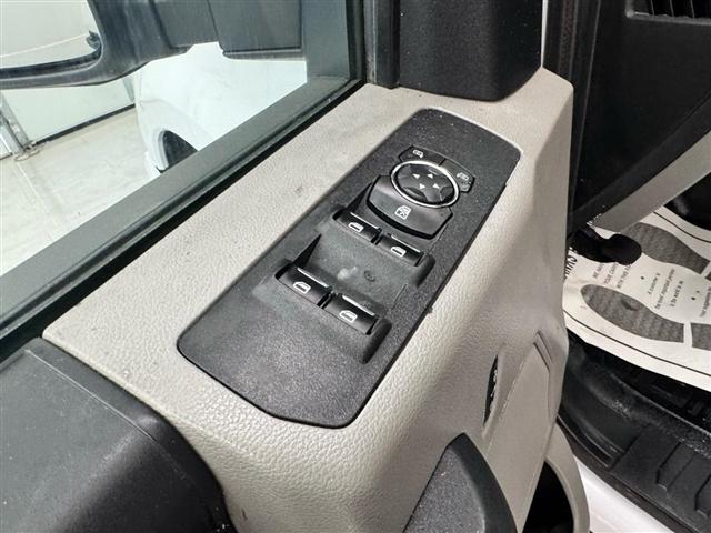 Ford Super Duty F-250 SRW XL 4WD Crew Cab 6.75' Box 2021