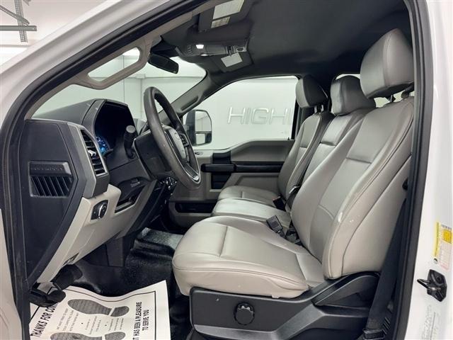 Ford Super Duty F-250 SRW XL 4WD Crew Cab 6.75' Box 2021