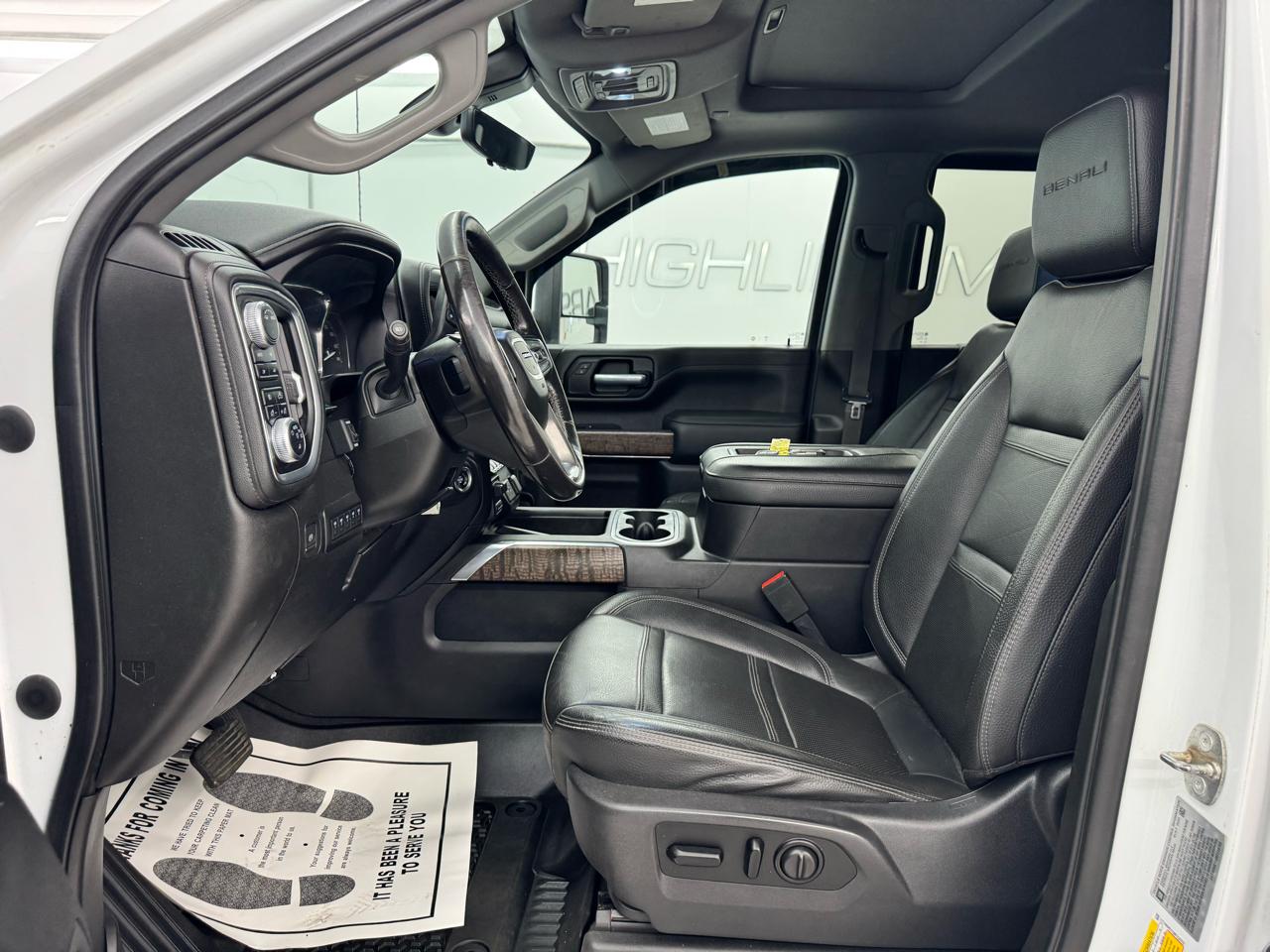 GMC Sierra 3500HD 4WD Crew Cab 172" Denali 2021