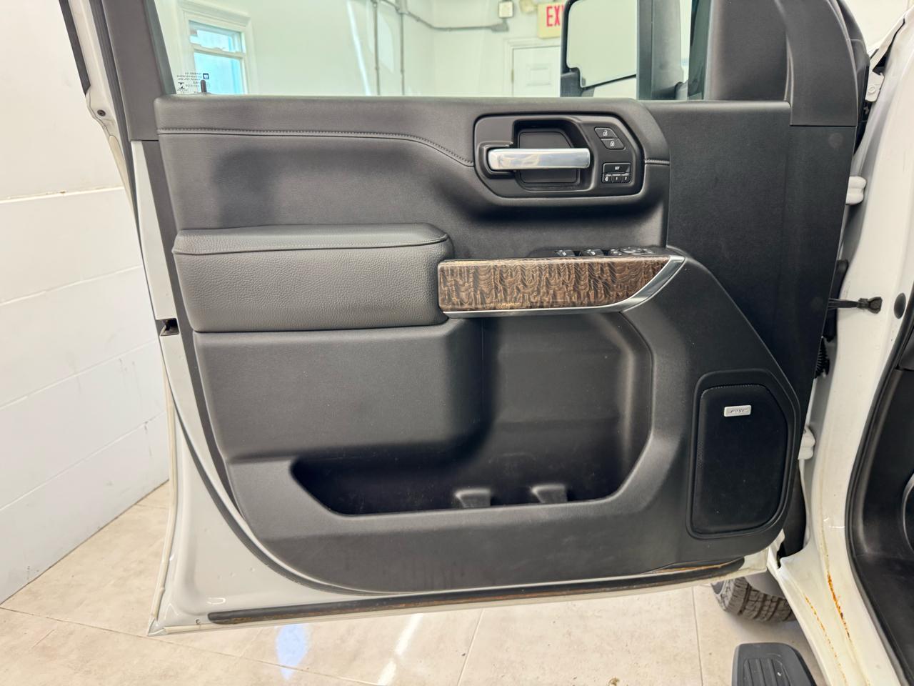 GMC Sierra 3500HD 4WD Crew Cab 172" Denali 2021