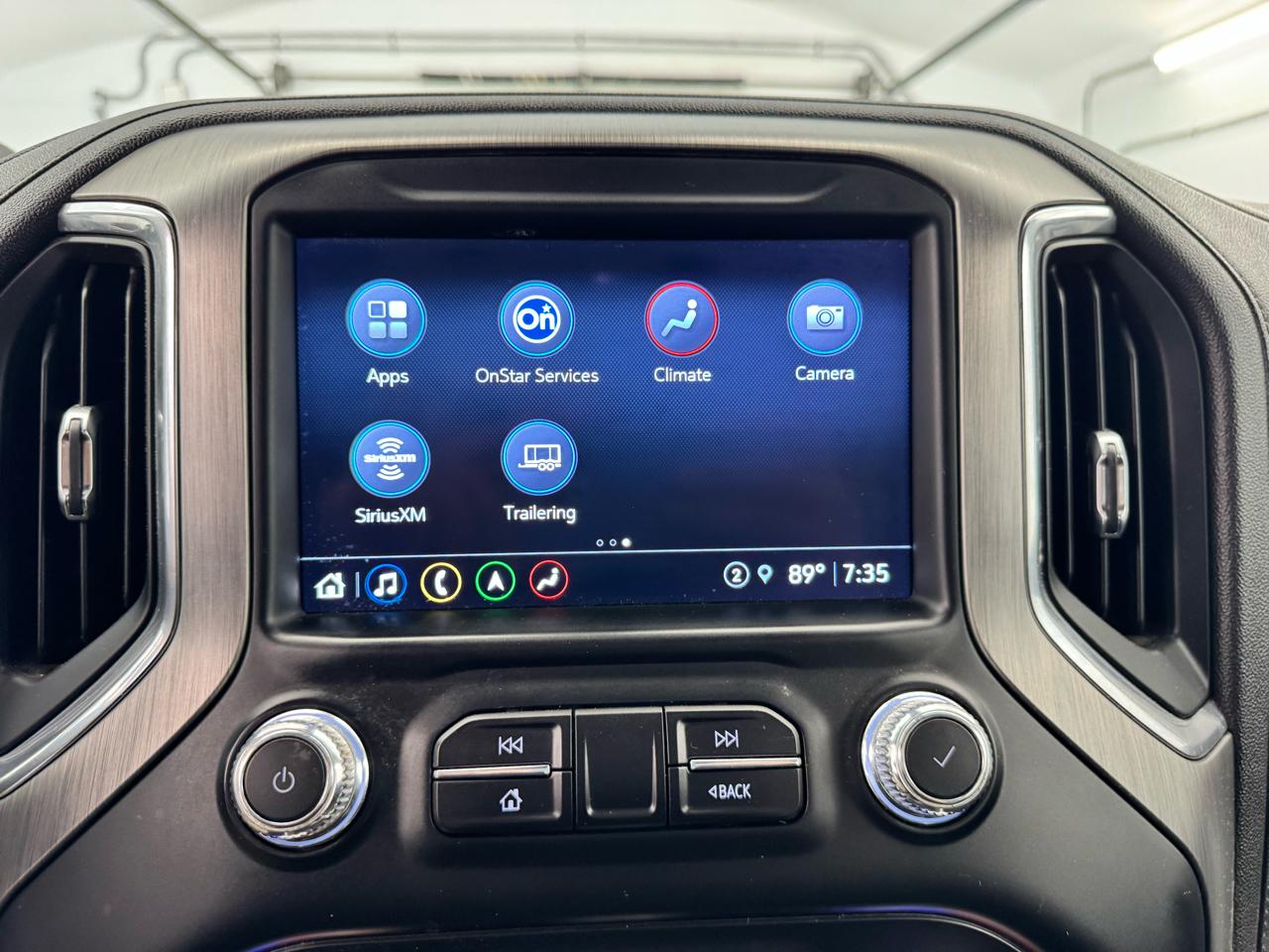 GMC Sierra 3500HD 4WD Crew Cab 172" Denali 2021