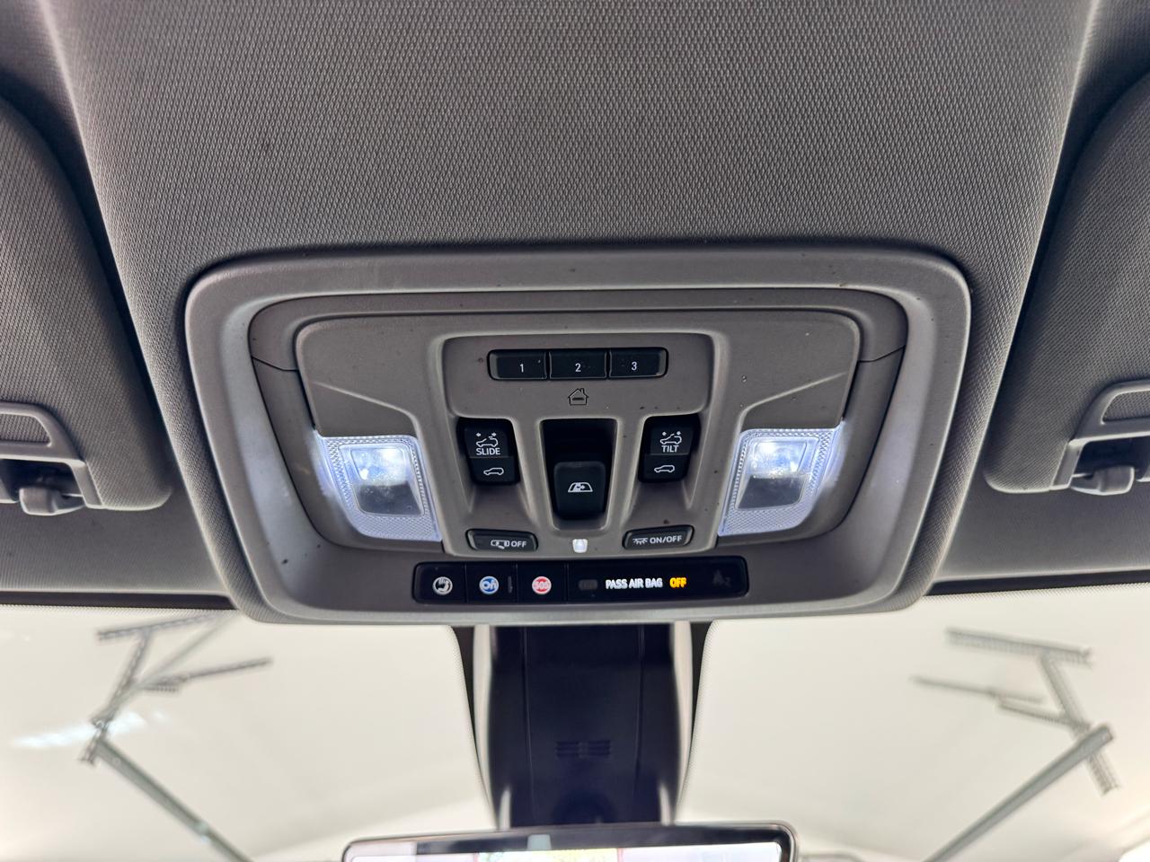 GMC Sierra 3500HD 4WD Crew Cab 172" Denali 2021