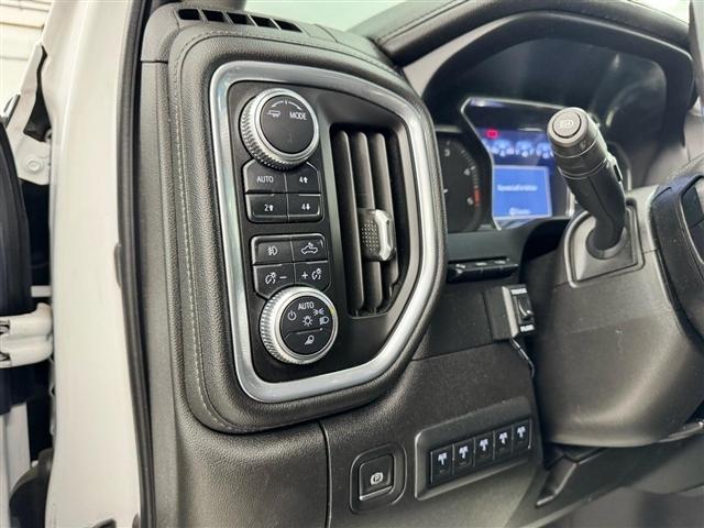 GMC Sierra 3500HD 4WD Crew Cab 172" Denali 2021