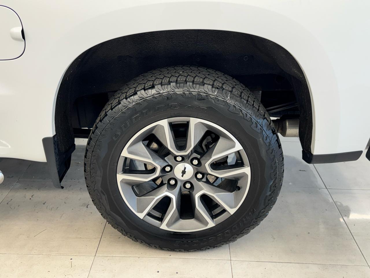 Chevrolet Silverado 1500 4WD Crew Cab 147" RST 2021