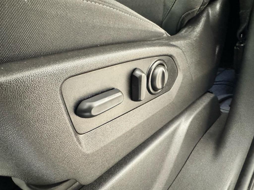 Chevrolet Silverado 1500 4WD Crew Cab 147" RST 2021