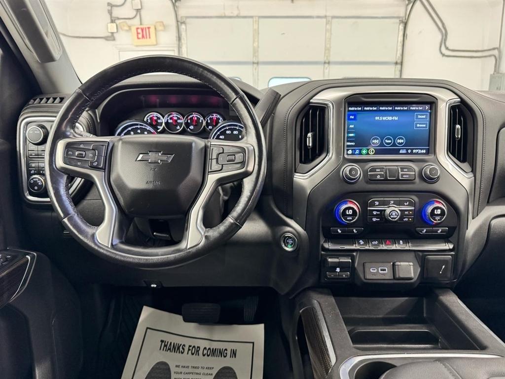 Chevrolet Silverado 1500 4WD Crew Cab 147" RST 2021