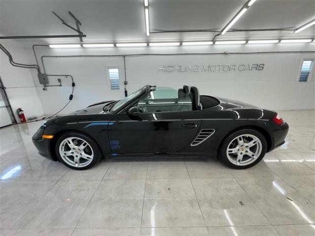 Porsche Boxster 2dr Roadster 2005