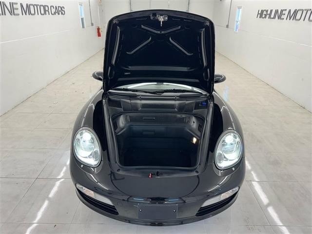 Porsche Boxster 2dr Roadster 2005