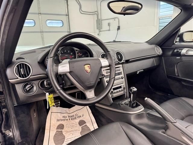 Porsche Boxster 2dr Roadster 2005