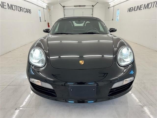 Porsche Boxster 2dr Roadster 2005