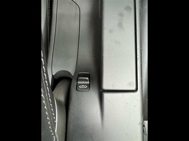 Porsche Boxster 2dr Roadster 2005