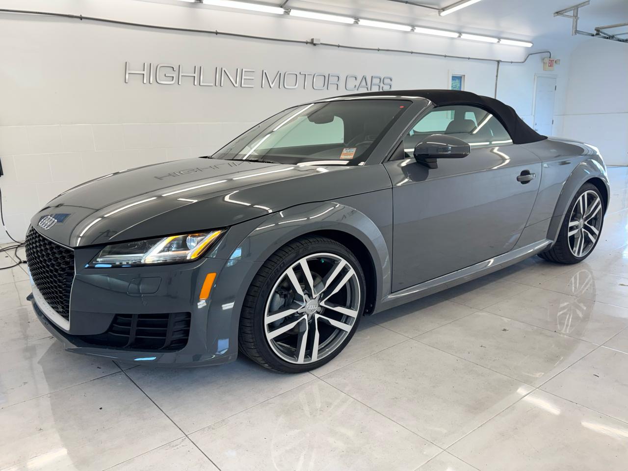 2016 Audi TT 2dr Roadster S tronic quattro 2.0T